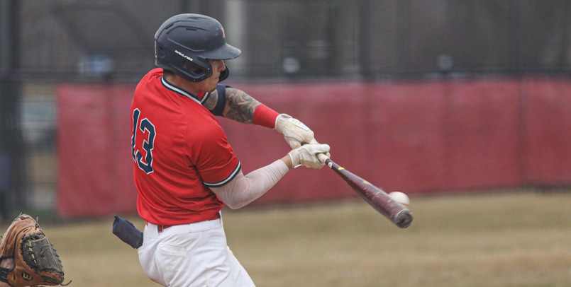 Cardinals drop 5-2 contest to Crusaders