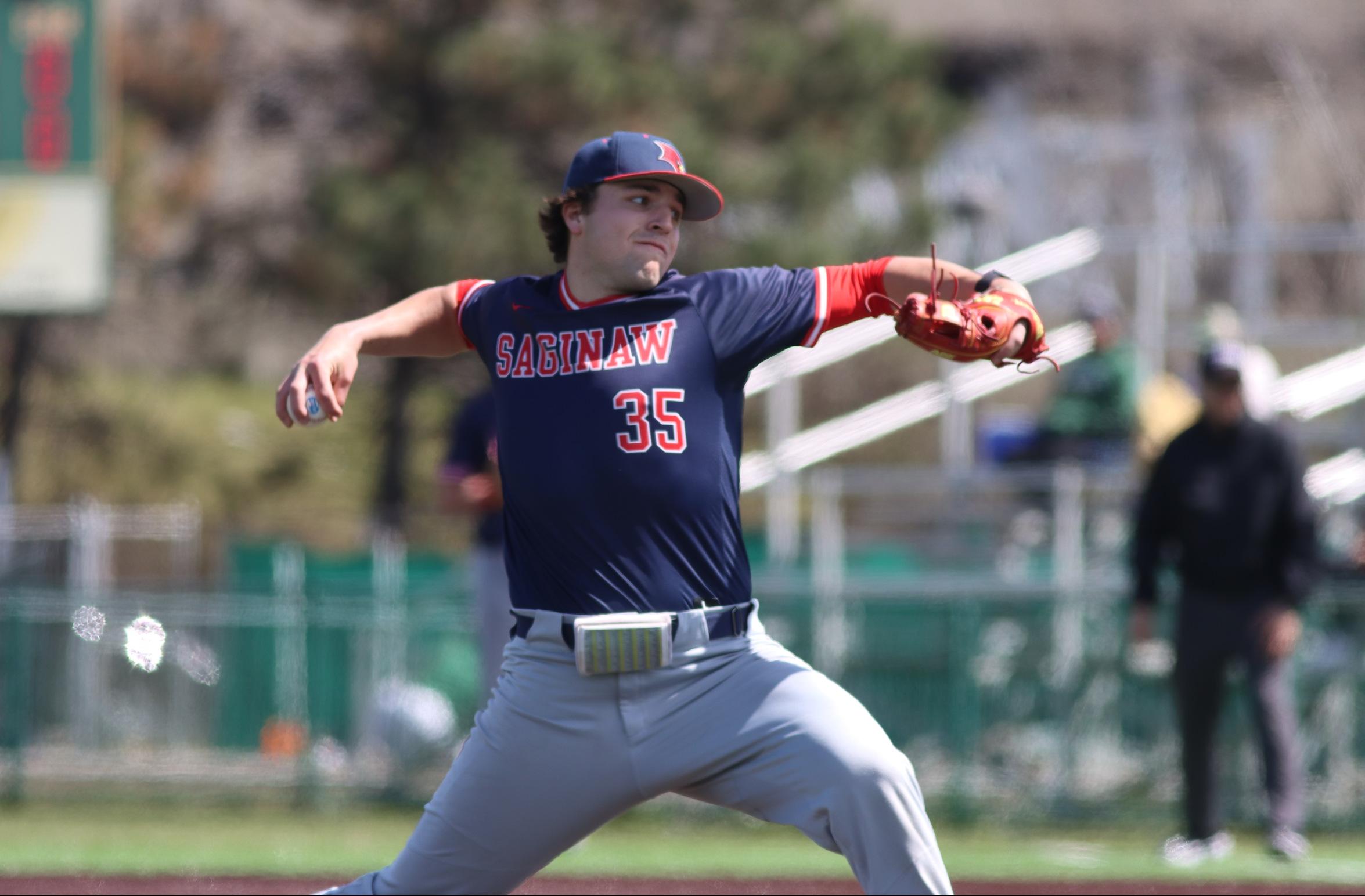 Baseball Sweeps Grand Valley and Strengthens Lead in GLIAC Standings