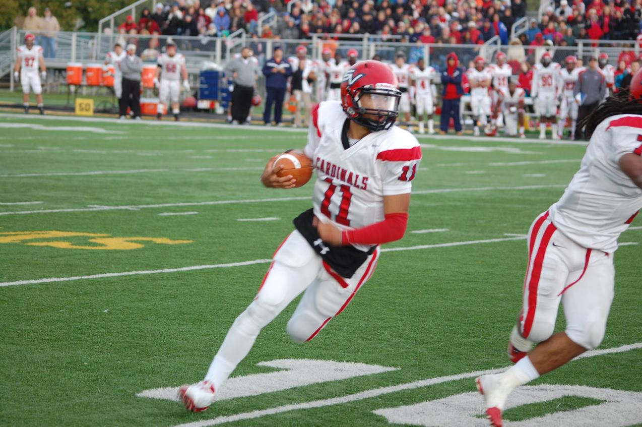 Jonathon Jennings lead the Cardinals to the big 28-20 win over Wayne State