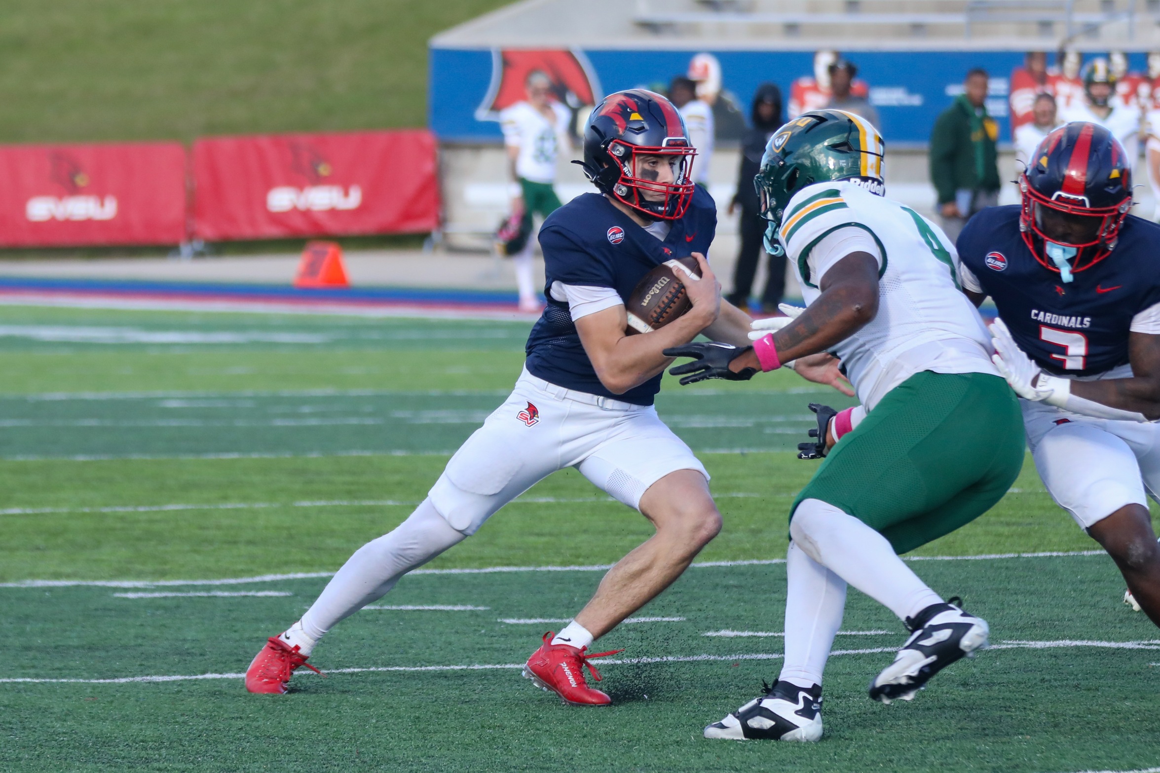 Cardinals Move to 4-0 in GLIAC Play After Win Over Warriors
