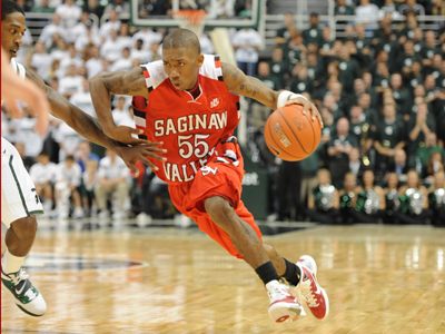 Cardinals Hold Off Marauders for Fourth Straight Win