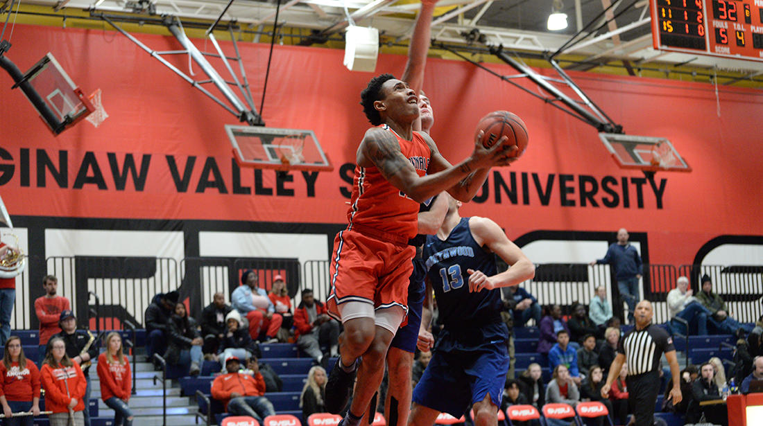 Saginaw Valley falls to Northwood in regular season finale
