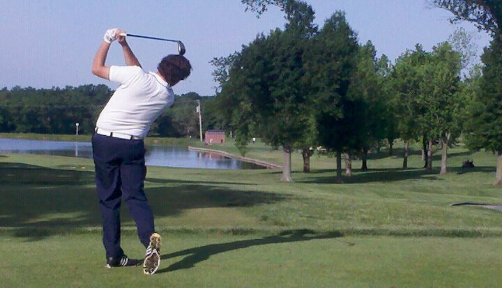 Skidmore Fires 77 on Day Two of Super Regionals, Sits Tied for 15th