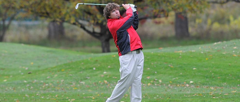 Micah Skidmore carded a second round 72 for the Cardinals