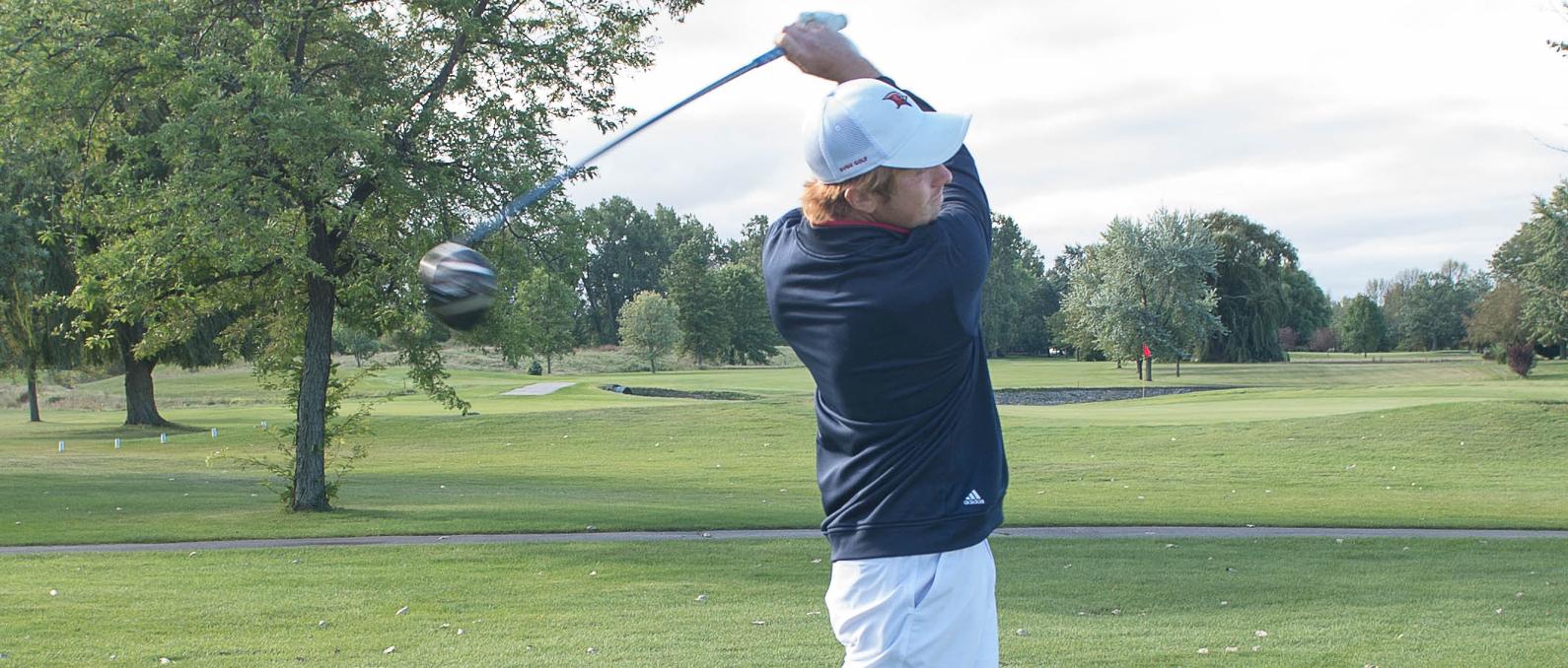 Golfers 15th After First Round of National Championships