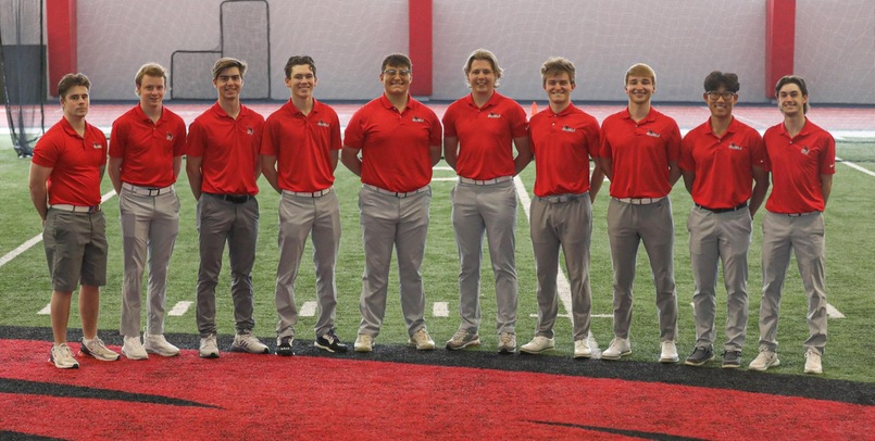Cardinal Men Receive Academic Awards