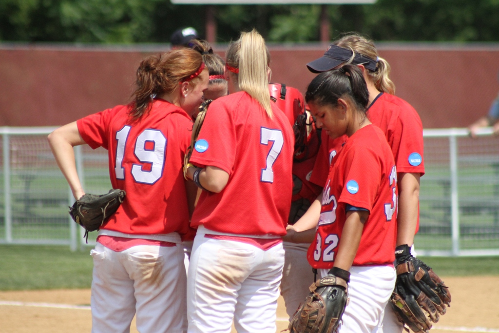 Cardinals Pick up Victory Behind Strong Pitching on Day 4