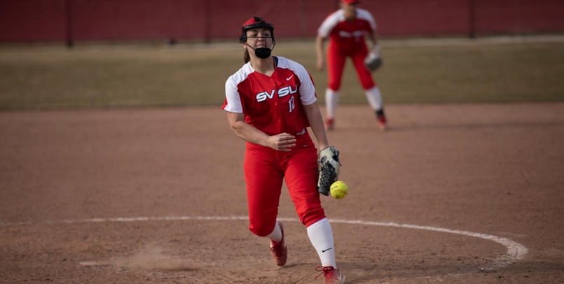 Cardinals close regular season with split against Bulldogs