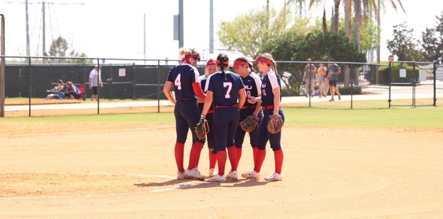 Softball Keeps the Winning Going With Two More on Thursday Afternoon