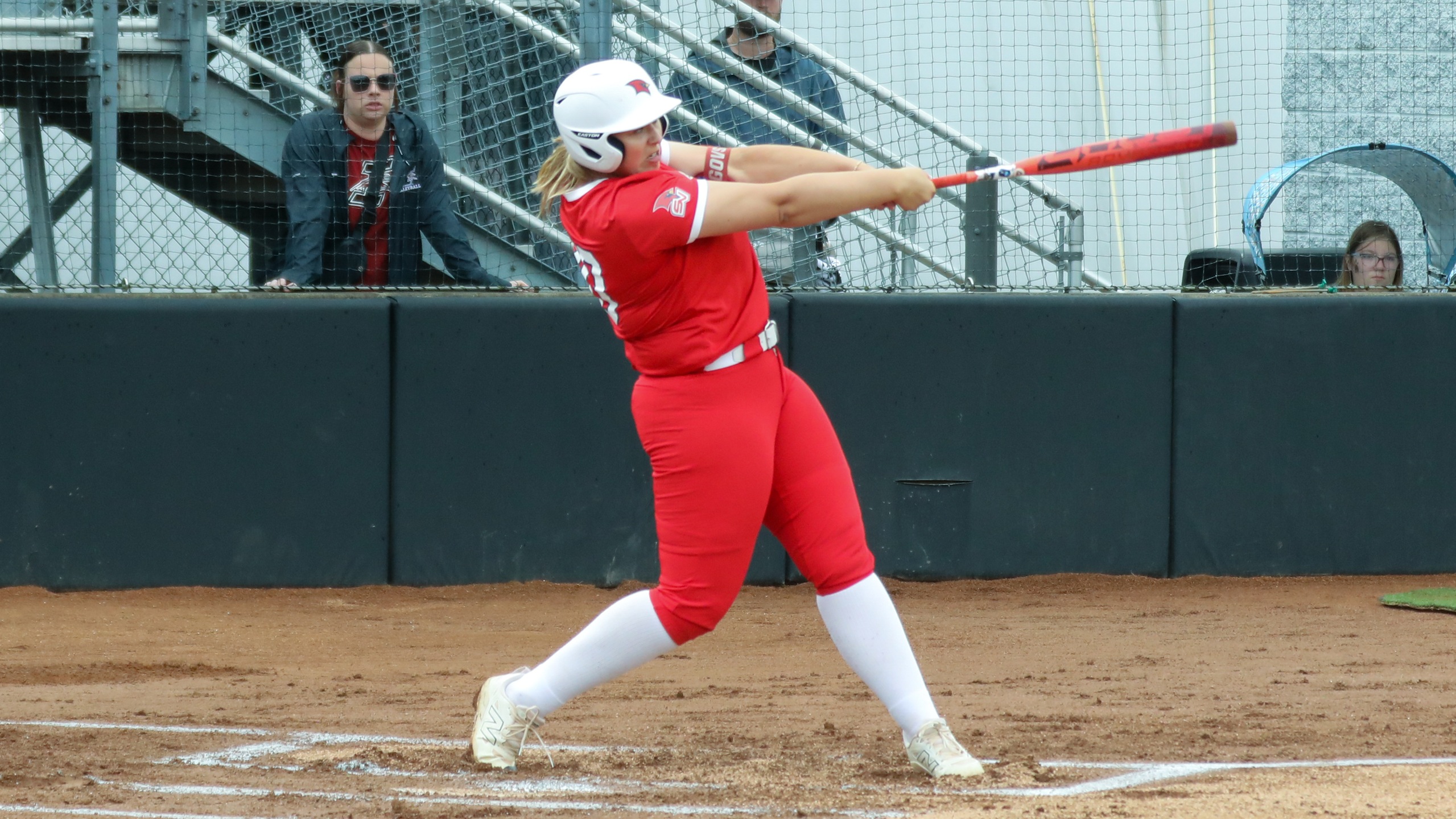 Softball Ends Season in Midwest Regional Final