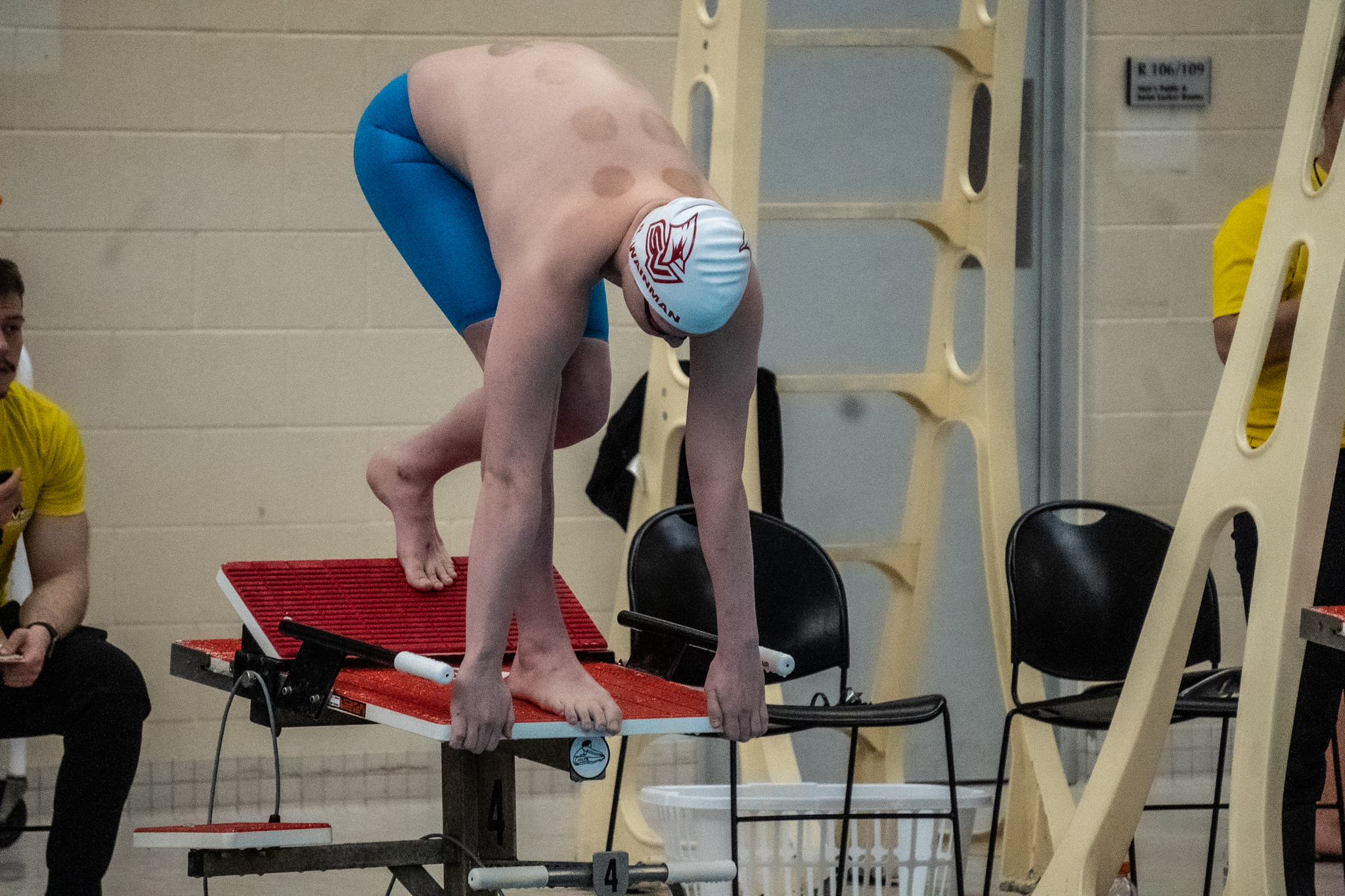 Men&rsquo;s and Women&rsquo;s Swimming & Diving Take Second at Tri-meet