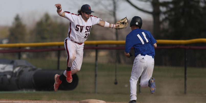 GVSU takes two from SVSU in GLIAC doubleheader