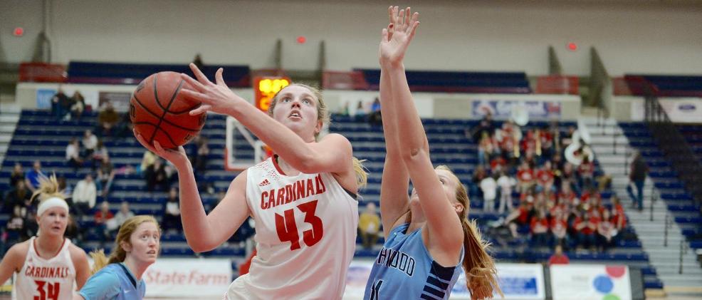 Sophomore Emily Wendling recorded her eighth double-double of the season against Northwood