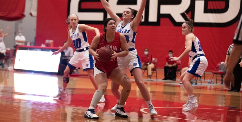 DePerry's late bucket lifts SVSU over Ashland 73-70