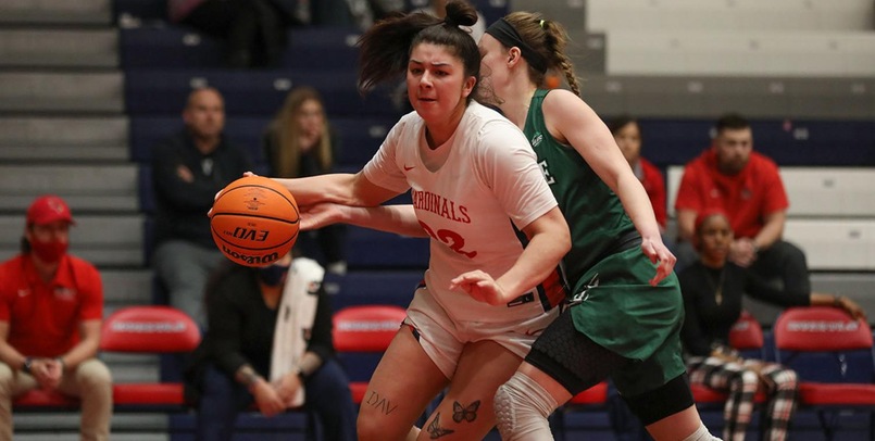 Cardinals fall at home to Rangers 74-67