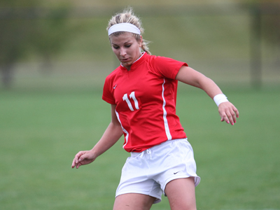 Cardinals Defeat Eagles, 1-0