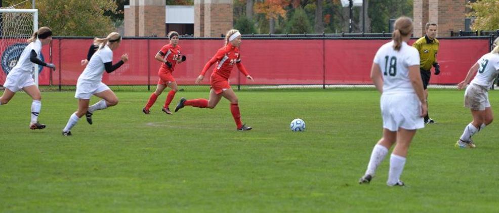 #18 Lady Cards Remain Unbeaten With 3-0 Win over Storm