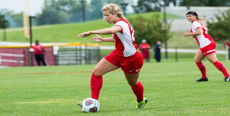 Women's Soccer Drops 2-1 Contest to Michigan Tech
