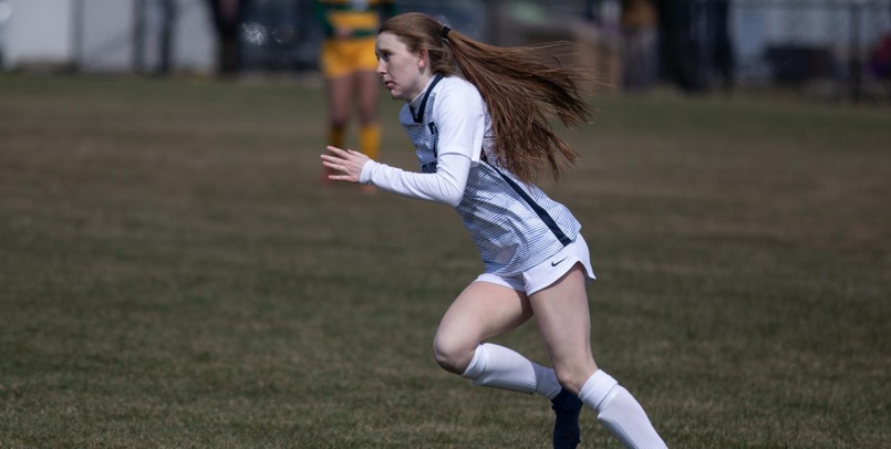 Taylor scores twice, Cardinals fall to Wildcats 3-2
