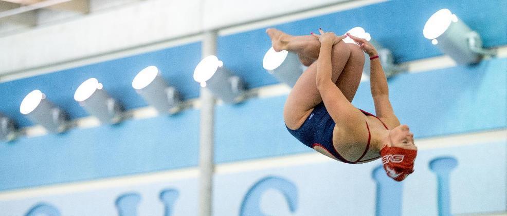 Divers Compete at GVSU Last Chance Invite