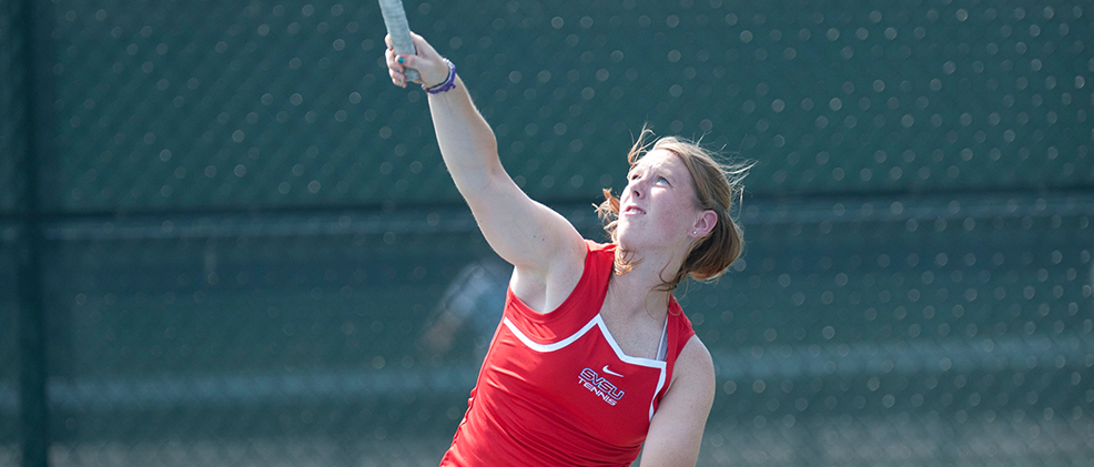 Cardinals Impressive Against Cavaliers in Season Opener, 9-0