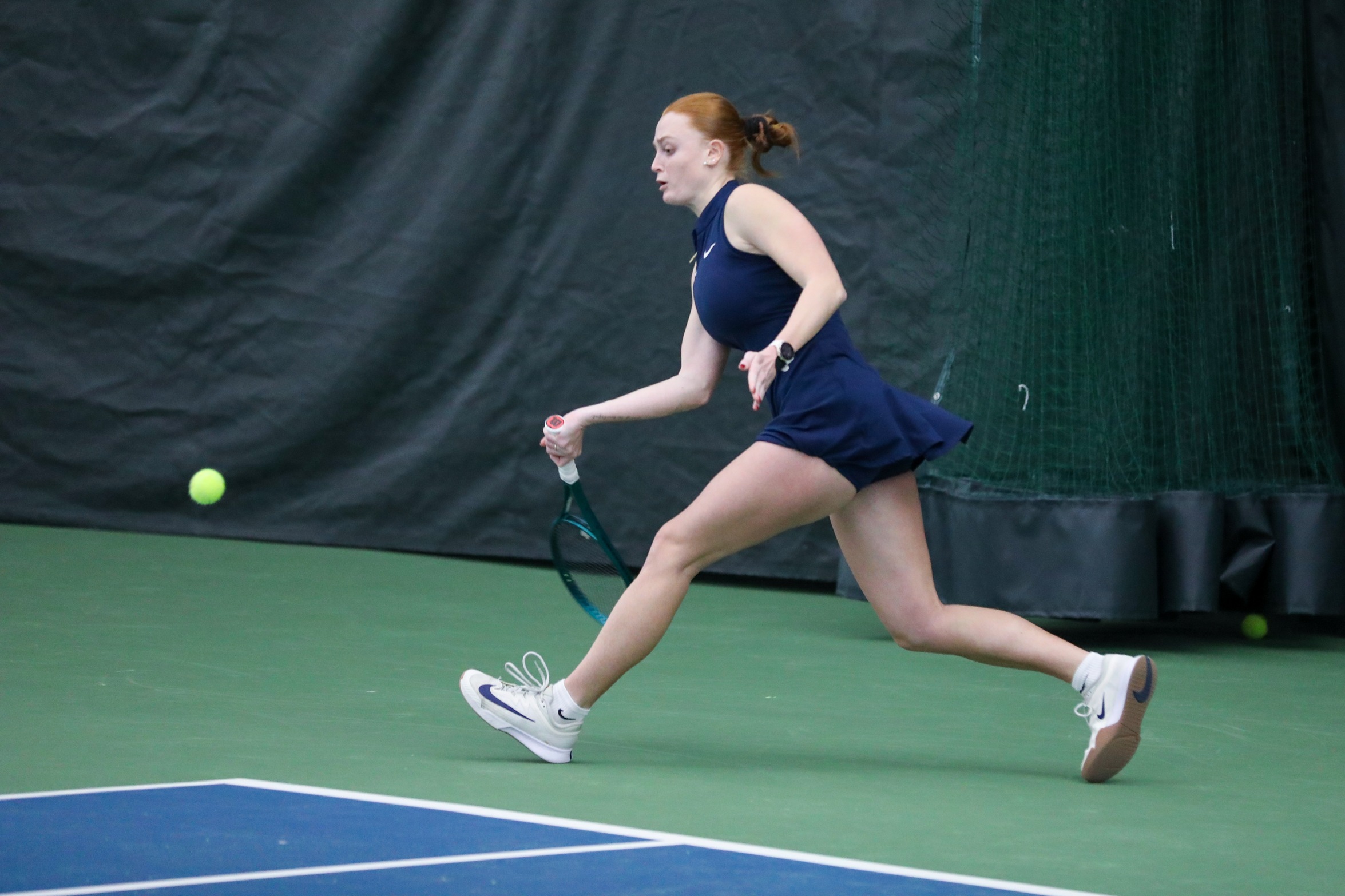 Tennis Battles Hillsdale to Start Spring Season