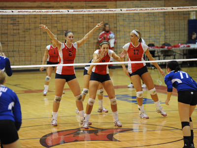 Cardinals Fall to Southern Indiana in Crossover Game Two