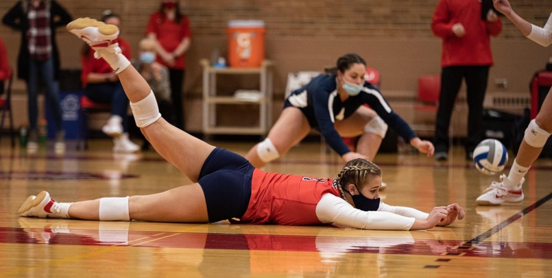 SVSU falls in three to Northwood in opener